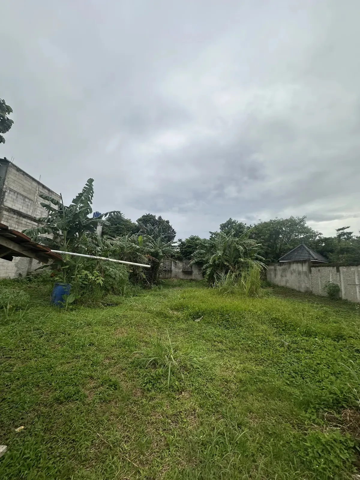 Tampak luas tanah 553 m² Bakti Jaya keseluruhan